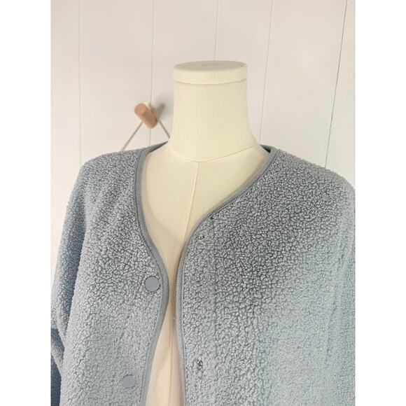 Joie Teddy Sherpa Shacket Size Medium Blue Snap Jacket Coat - Picture 4 of 8